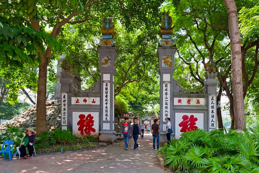 Entrance of the Temple of the Jade Mountain (Ngoc Son Temple) - Planet Travel Advisor