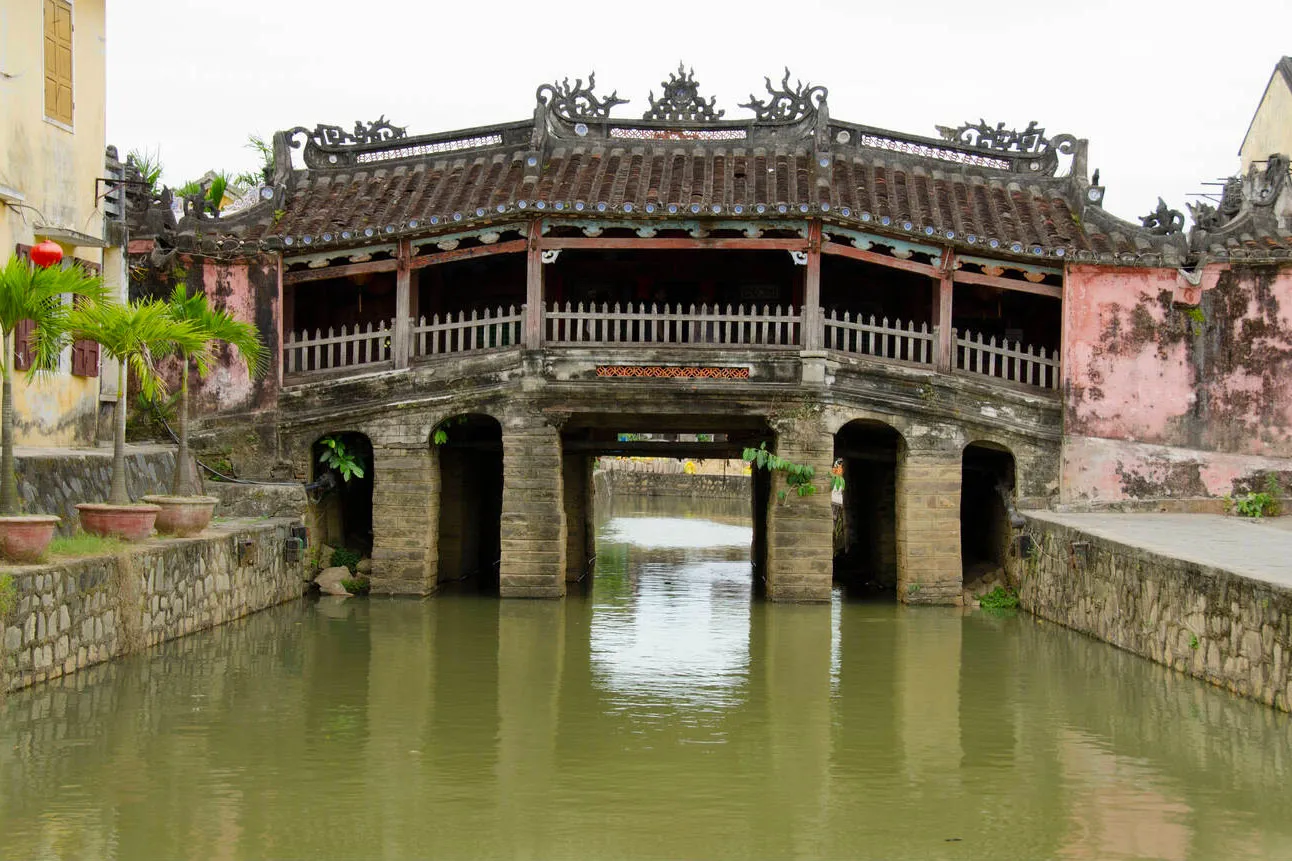 Japanese Covered Bridge Travel Guide - Planet Travel Advisor