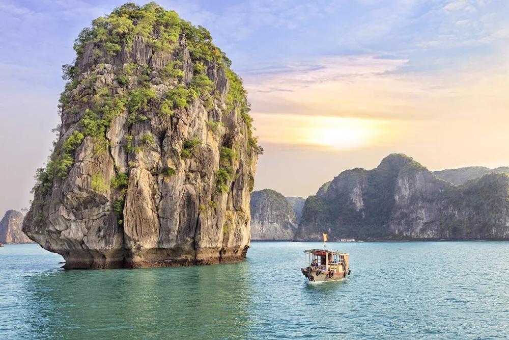 Seascape Sunset at Halong Bay - Planet Travel Advisor