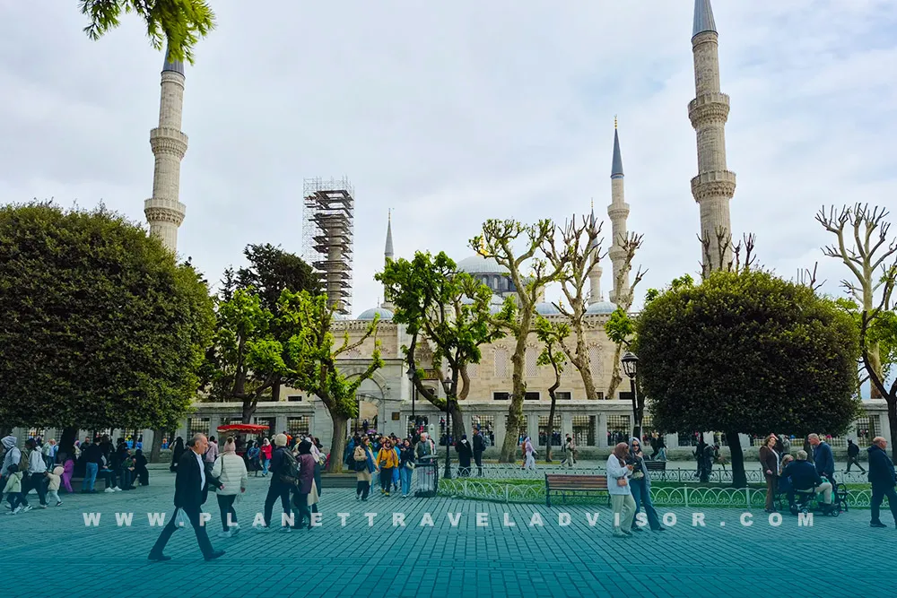 Tips for Sultanahmet Square - Planet Travel Advisor.webp