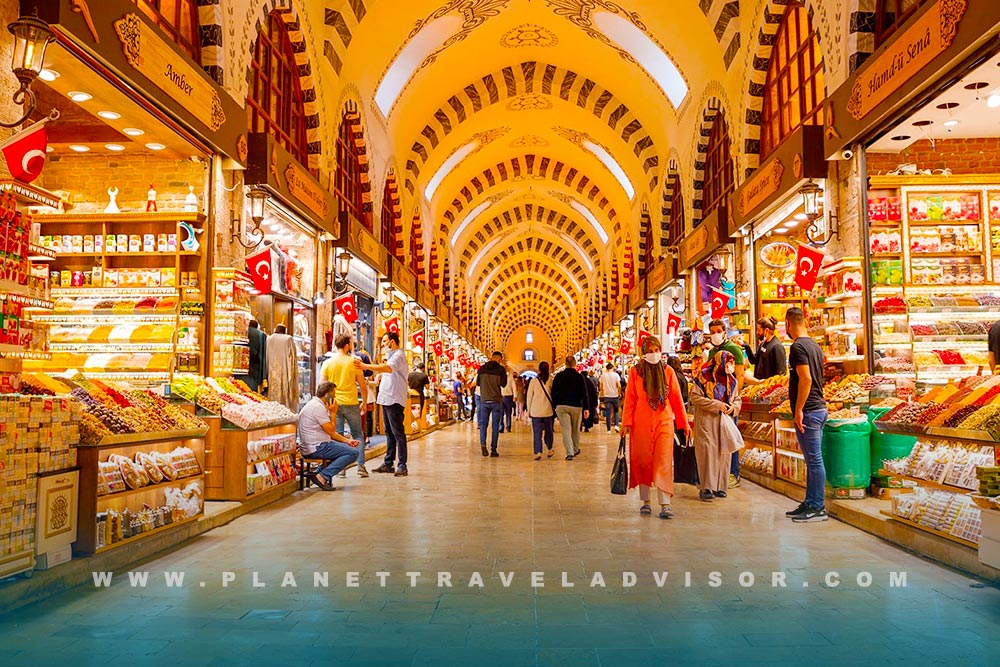 Architecture of the Spice Bazaar - Planet Travel Advisor.jpg