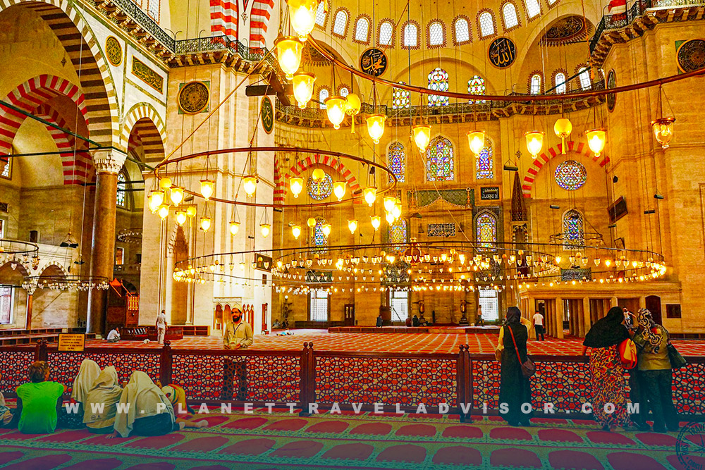 Interior Design of Suleymaniye Mosque - Planet Travel Advisor.jpg