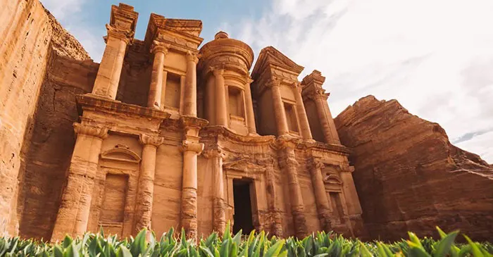 3 Days Jordan Highlights Tour Amman, Petra & Wadi Rum