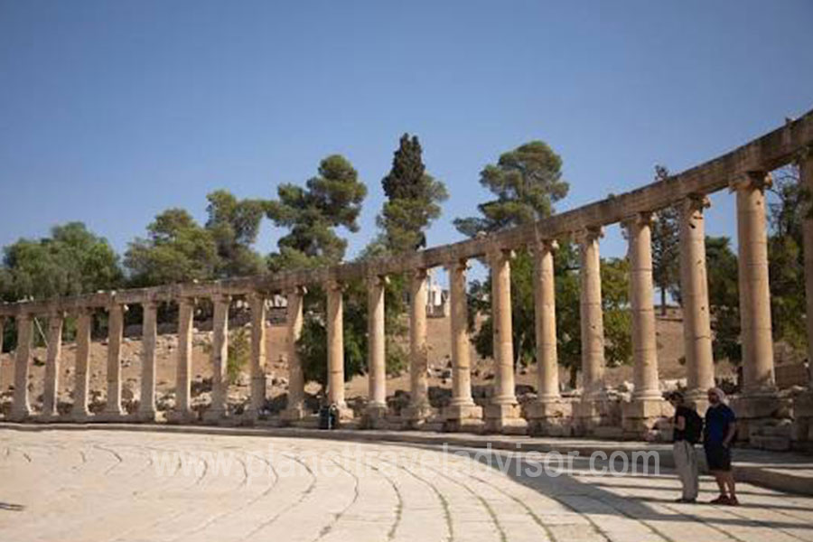 Oval Plaza Jerash - Planet Travel Advisor (2).jpg